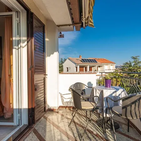 Perovic Apartment Krk Town